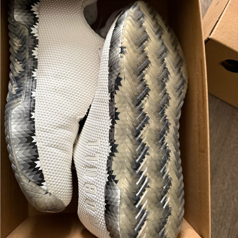 NOBULL White and Gray Men's Sneakers
